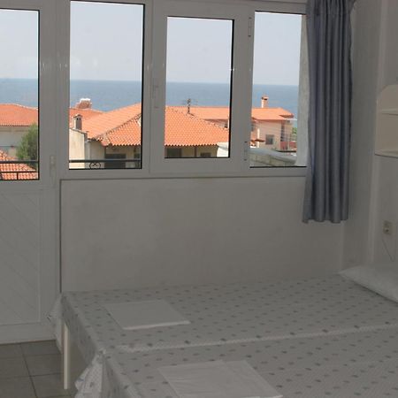 Galini Sea View Apartments Chalkidiki Nea Skioni Exterior photo